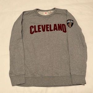 Levi’s Cleveland Cavaliers Crewneck Sweatshirt